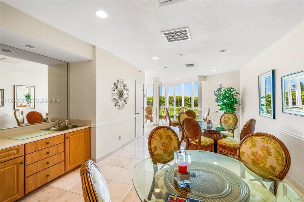 3870 Highway A1a #405 Hutchinson Island, FL 34949