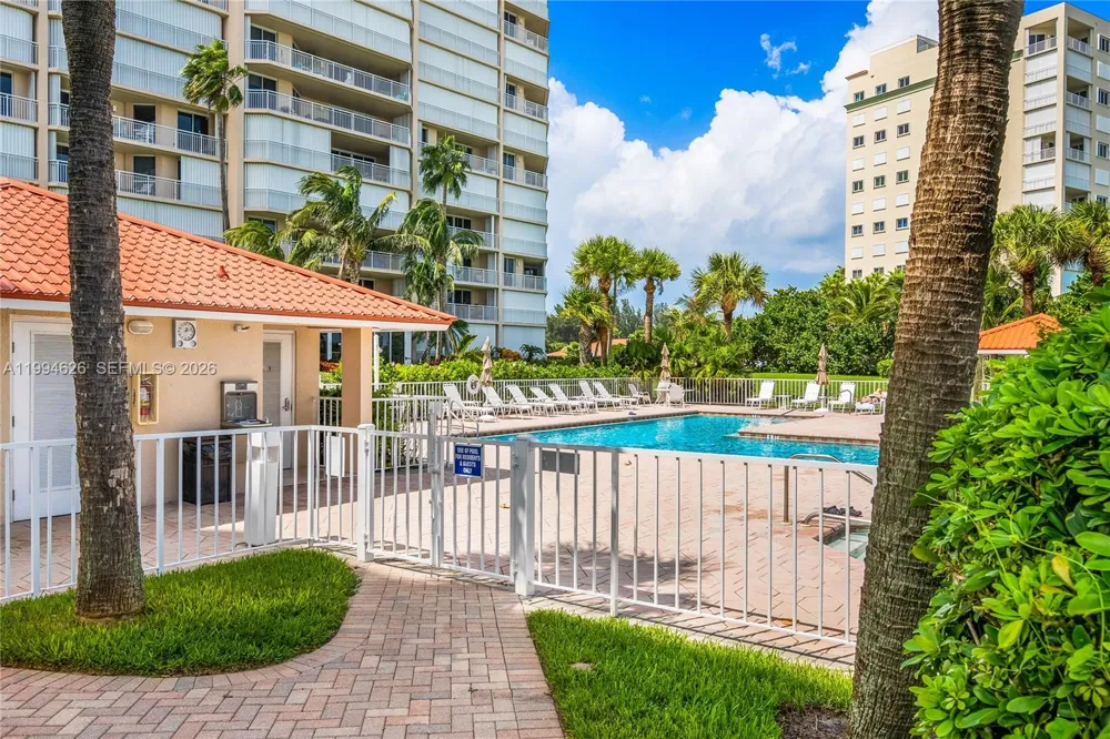 3870 Highway A1a #405 Hutchinson Island, FL 34949