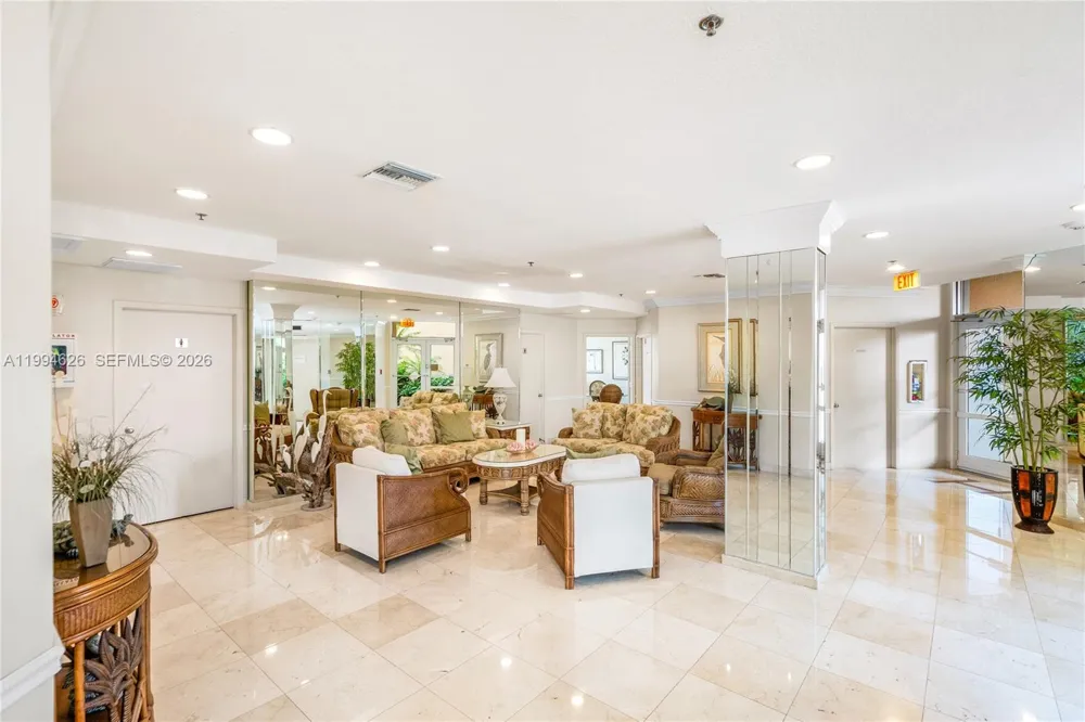 3870 Highway A1a #405 Hutchinson Island, FL 34949