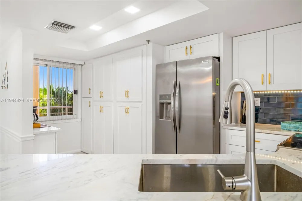 3870 Highway A1a #405 Hutchinson Island, FL 34949