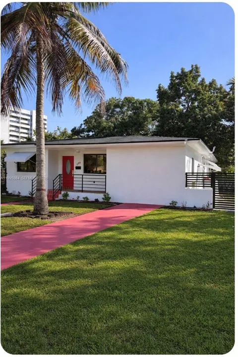 280 NE 48th Ter