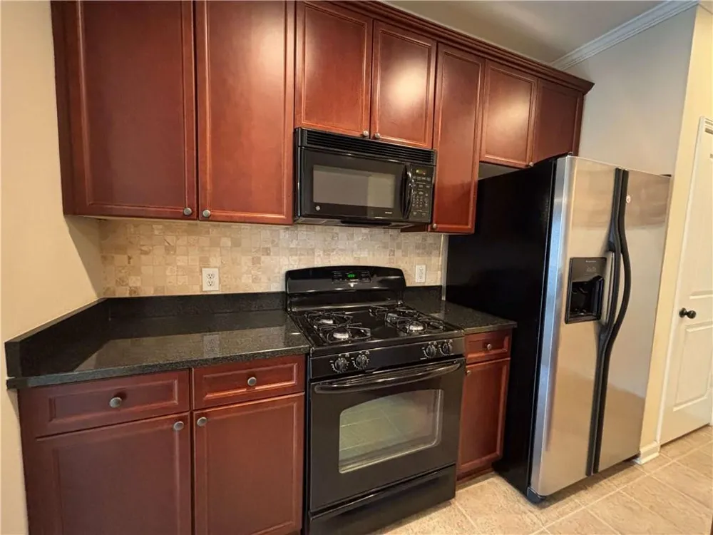 1231 Gates Mill Drive ##14 Kennesaw, GA 30144