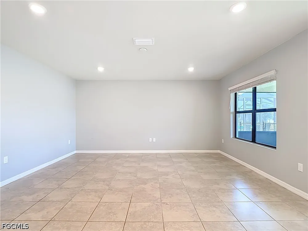 Enclaves Cove Drive North Fort Myers, FL 33917
