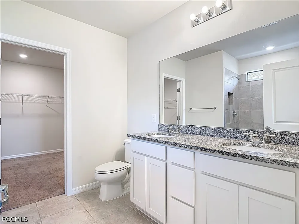Enclaves Cove Drive North Fort Myers, FL 33917