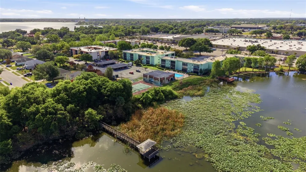 1130 LAKE PARKER AVENUE #A305 Lakeland, FL 33805