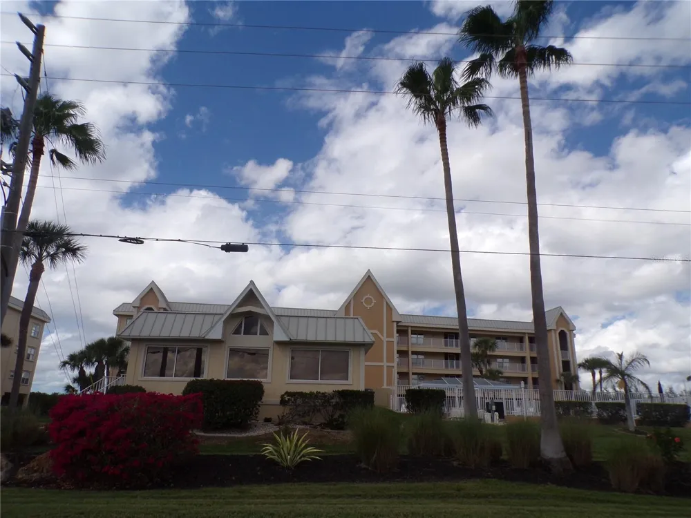 101 MARION COURT #114 Punta Gorda, FL 33950