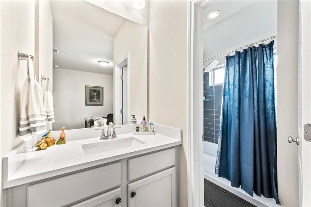 3034 Agar Park Bulverde, TX 78163