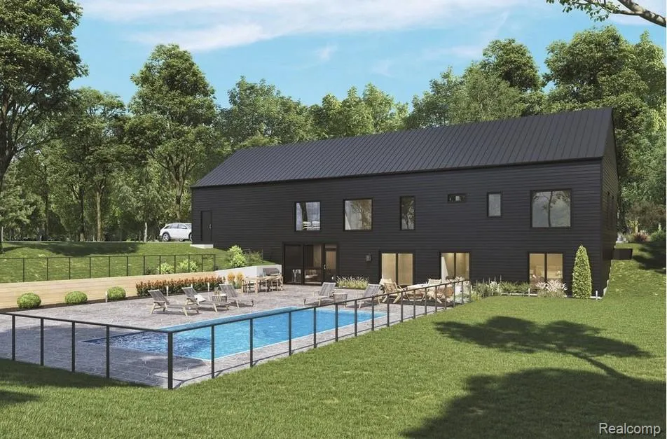 18026 Hoder Road New Buffalo Township, MI 49117