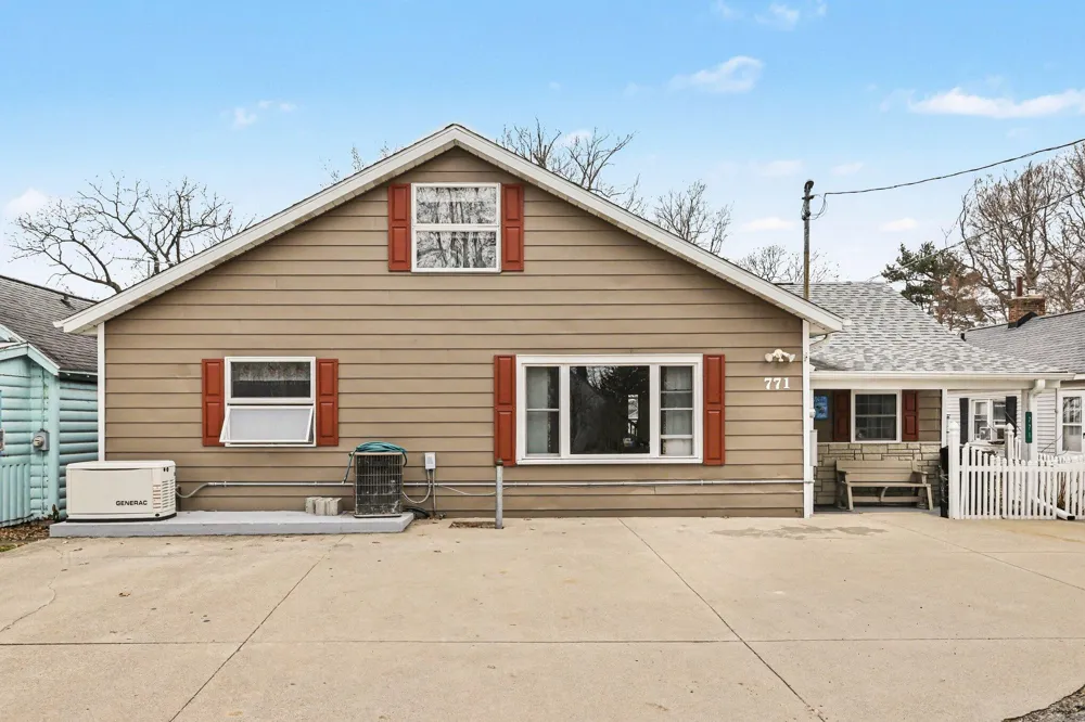 771 Beechwood Drive Hope Township, MI 49046