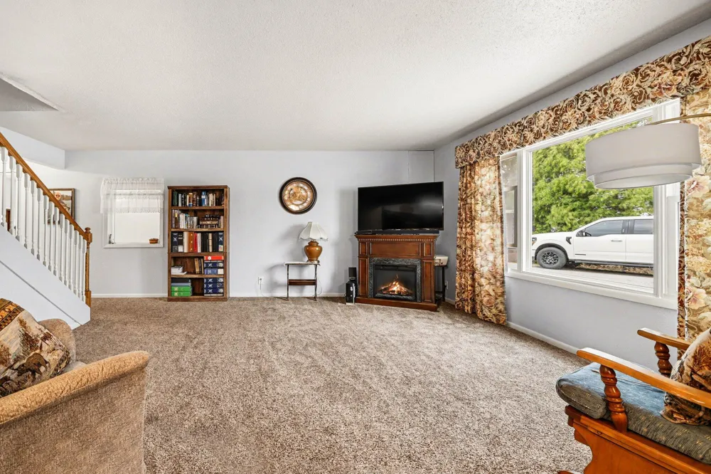 771 Beechwood Drive Hope Township, MI 49046