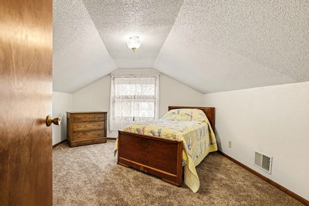 771 Beechwood Drive Hope Township, MI 49046