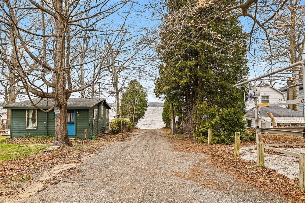 771 Beechwood Drive Hope Township, MI 49046