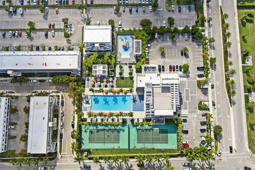 10305 NW 63rd Ter #105 Doral, FL 33178