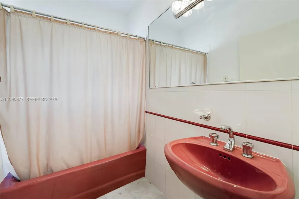 69 S Royal Poinciana Boulevard Miami Springs, FL 33166