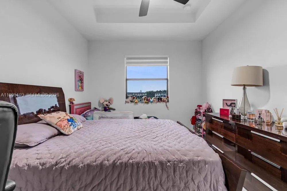 10254 228th Terrace Miami, FL 33190