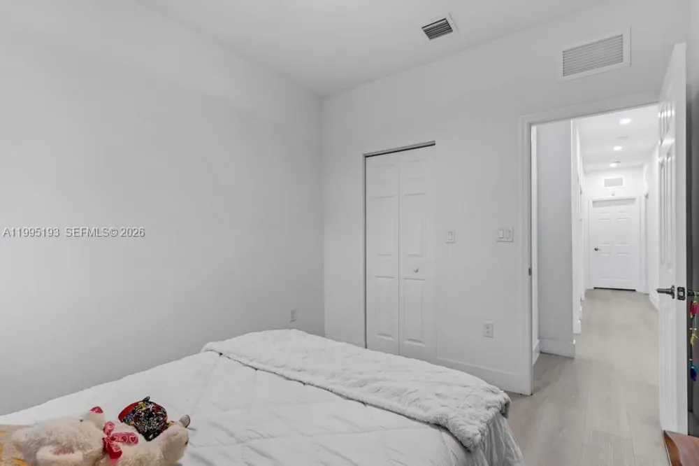 10254 228th Terrace Miami, FL 33190