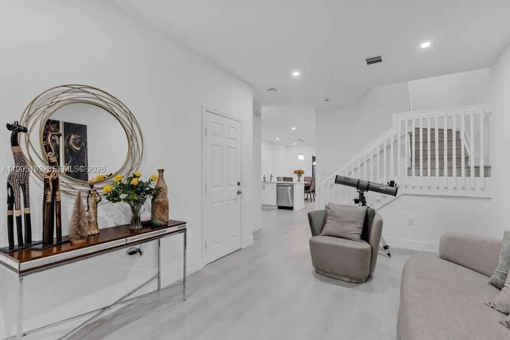 10254 228th Terrace Miami, FL 33190