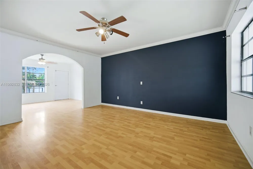 6336 SW 9th St West Miami, FL 33144