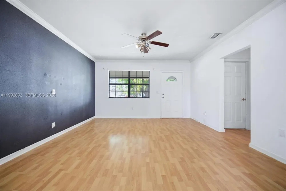 6336 SW 9th St West Miami, FL 33144