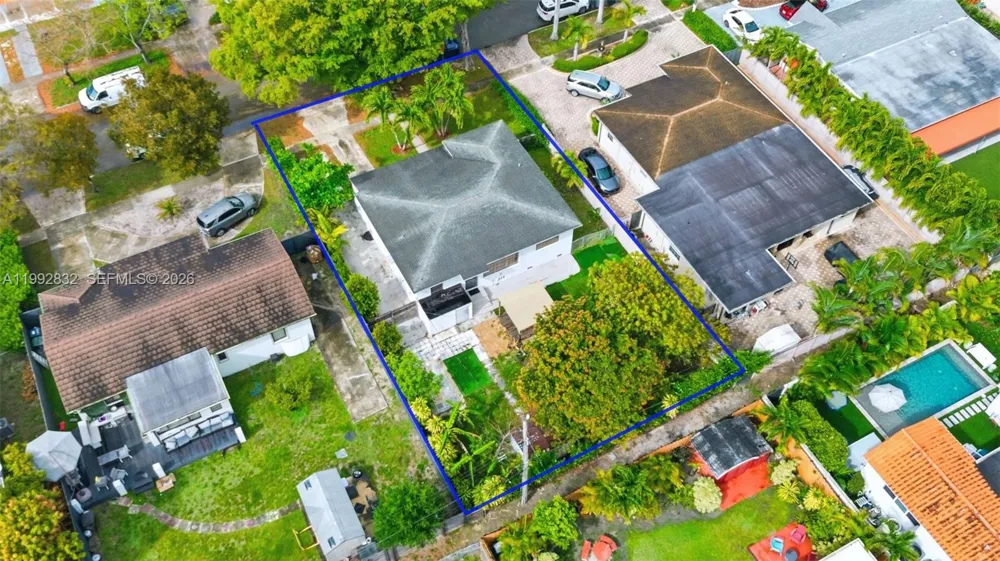 6336 SW 9th St West Miami, FL 33144