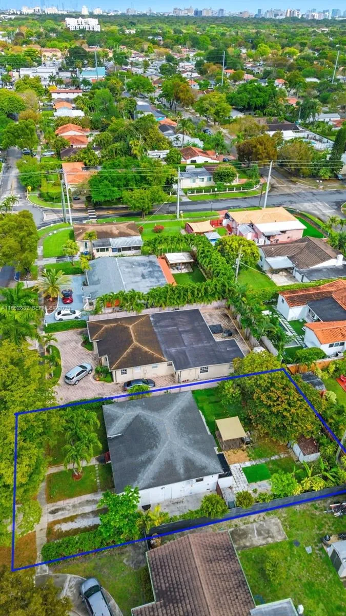 6336 SW 9th St West Miami, FL 33144