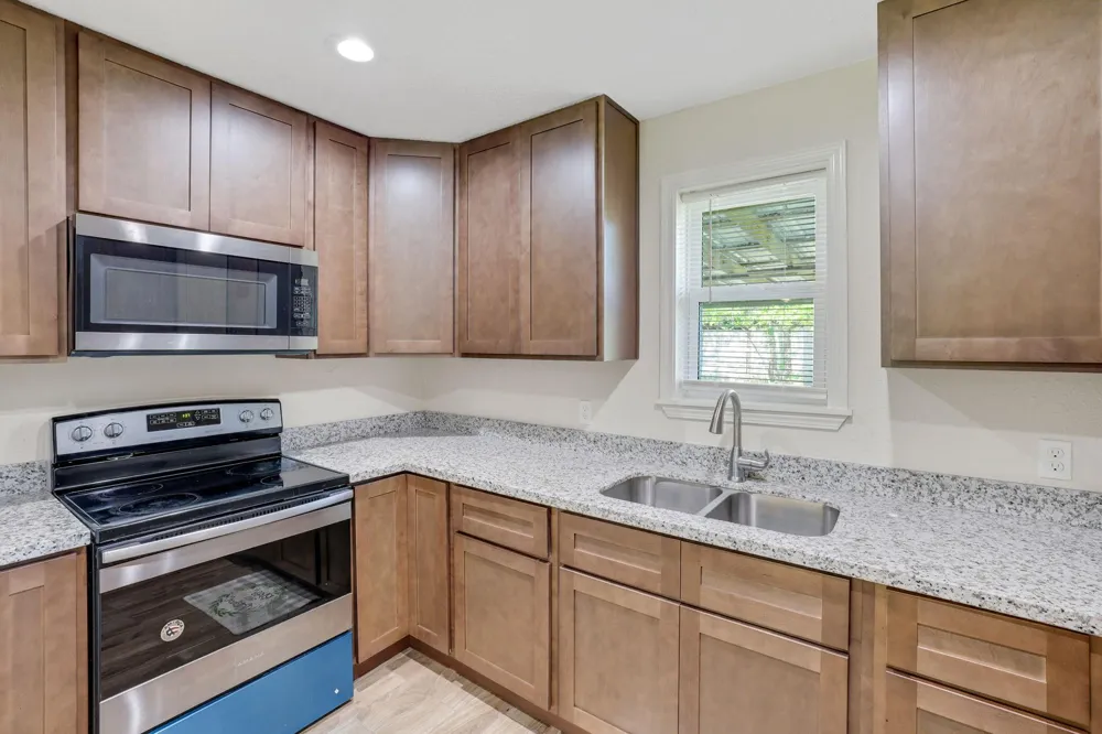 317 County Road 4392 Hillister, TX 77624