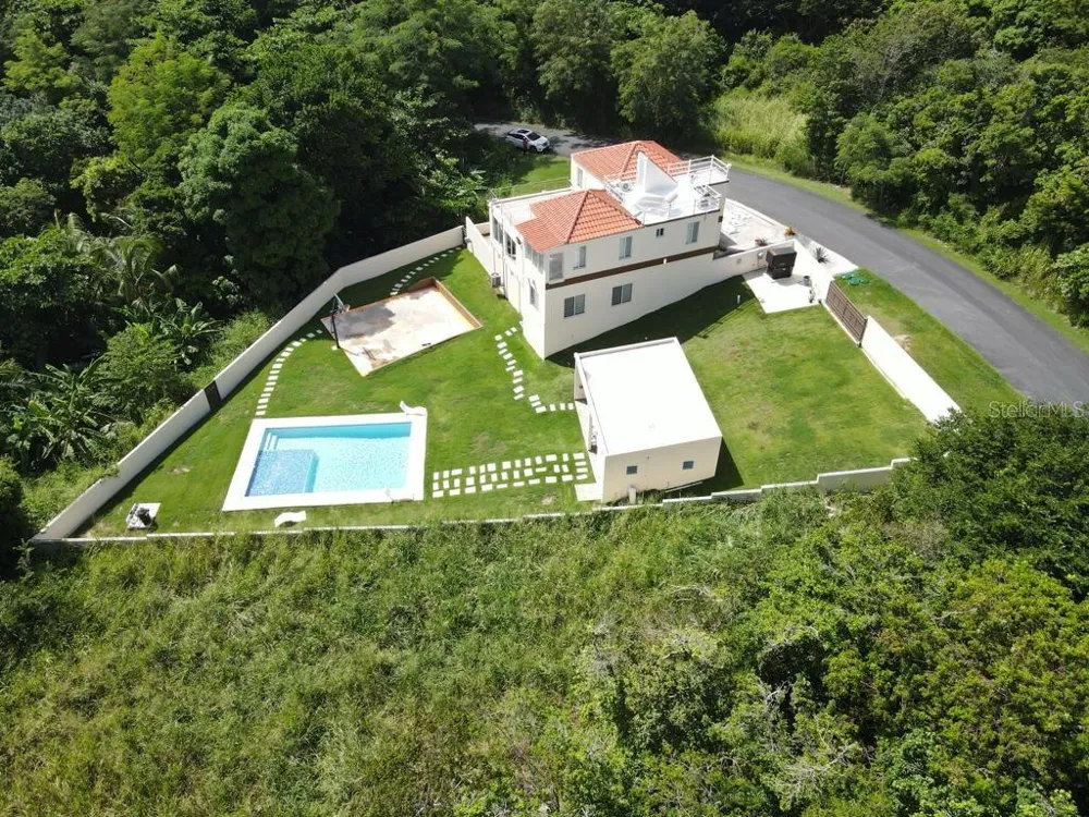 40 ROBLE VALLEY #40 Humacao, PR 00791