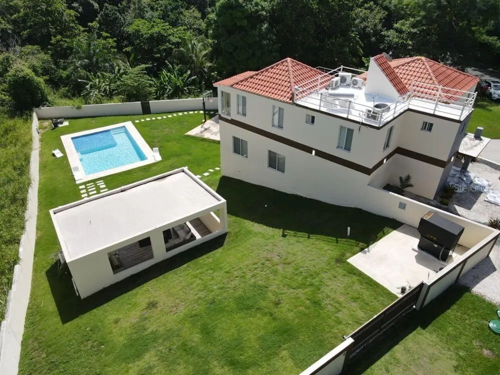 40 ROBLE VALLEY #40 Humacao, PR 00791