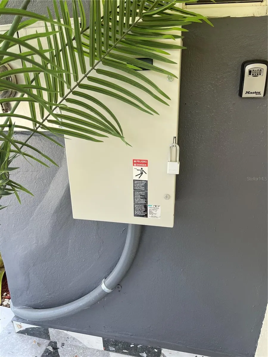 40 ROBLE VALLEY #40 Humacao, PR 00791