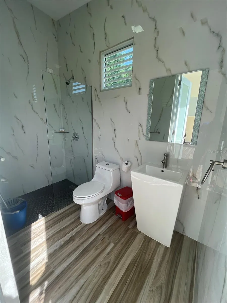 40 ROBLE VALLEY #40 Humacao, PR 00791