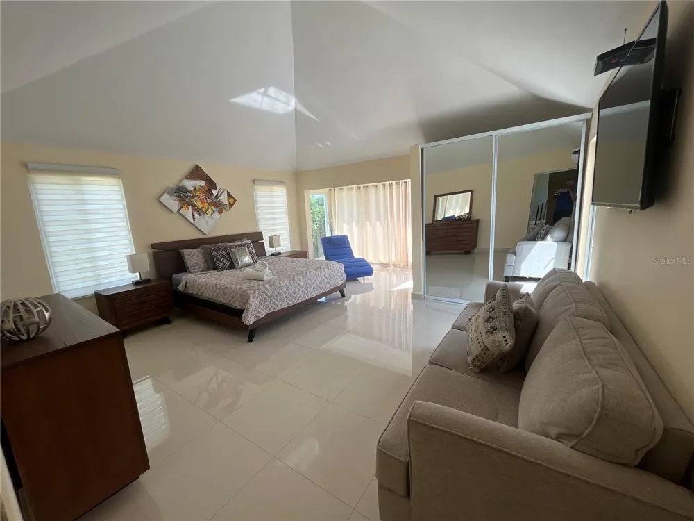 40 ROBLE VALLEY #40 Humacao, PR 00791