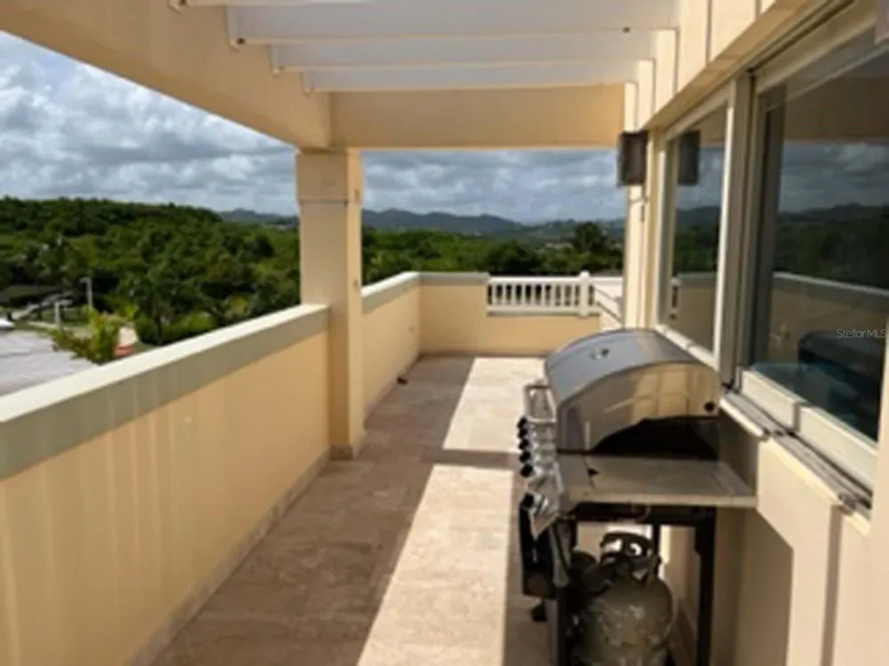 Palms Inn Drive PALMANOVA VILLAGE #2-304 Humacao, PR 00791