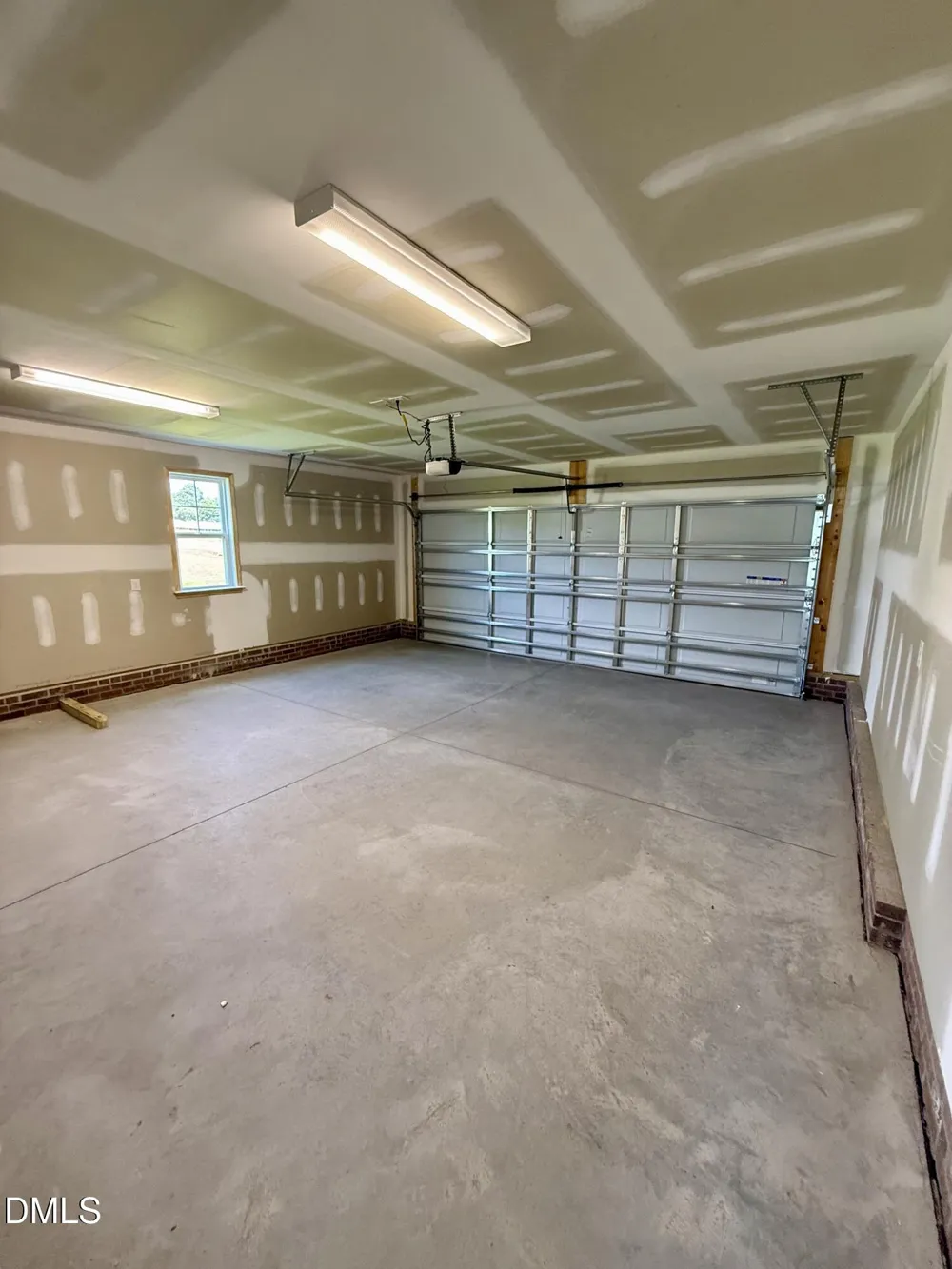 19 Movado Trail Kenly, NC 27542