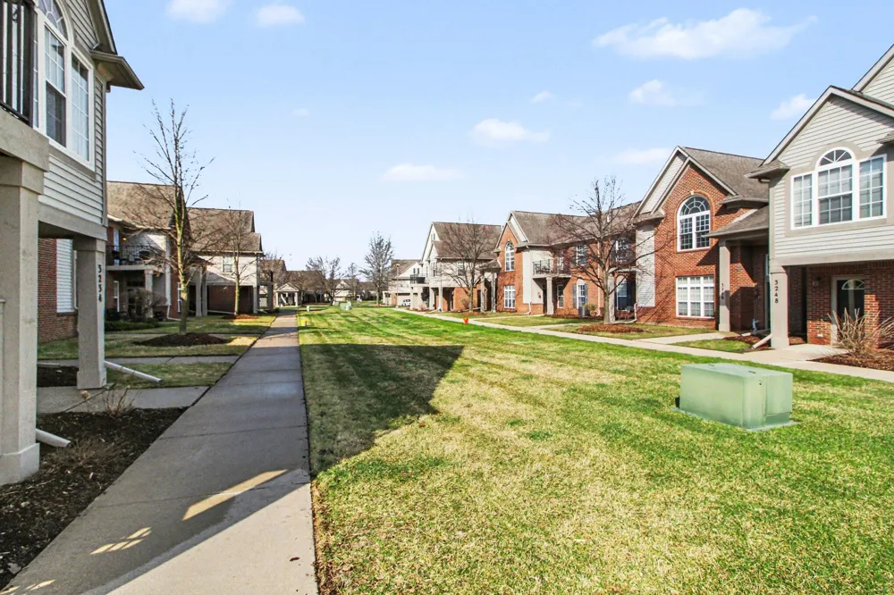 3242 Primrose Lane Ypsilanti, MI 48197