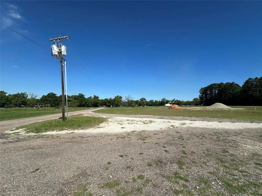 2013 W Us Highway 79 Buffalo, TX 75831