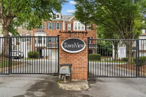 632 Plaza Park Walk SE ##632