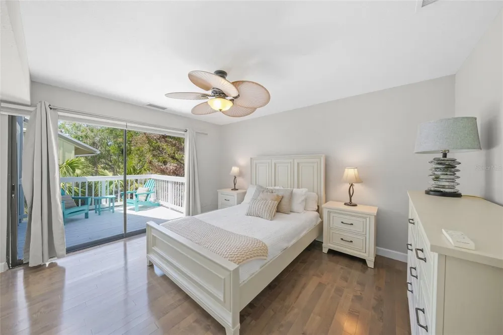 1256 RIEGELS LANDING DRIVE Sarasota, FL 34242