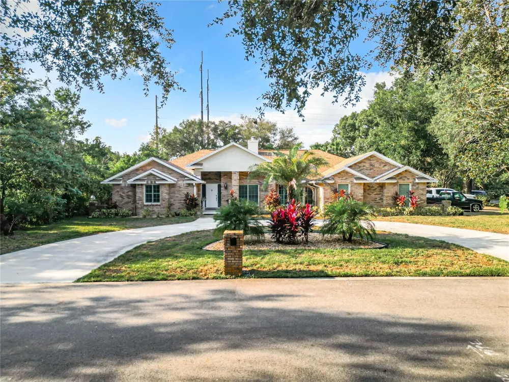 8707 FERNWICKE COURT Orlando, FL 32819