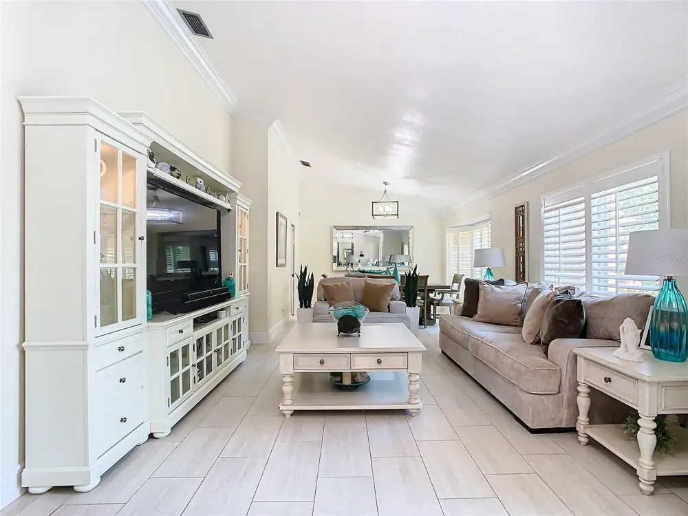8707 FERNWICKE COURT Orlando, FL 32819