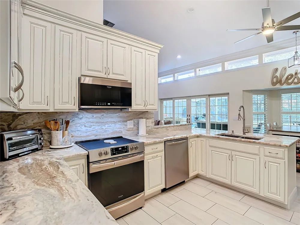 8707 FERNWICKE COURT Orlando, FL 32819