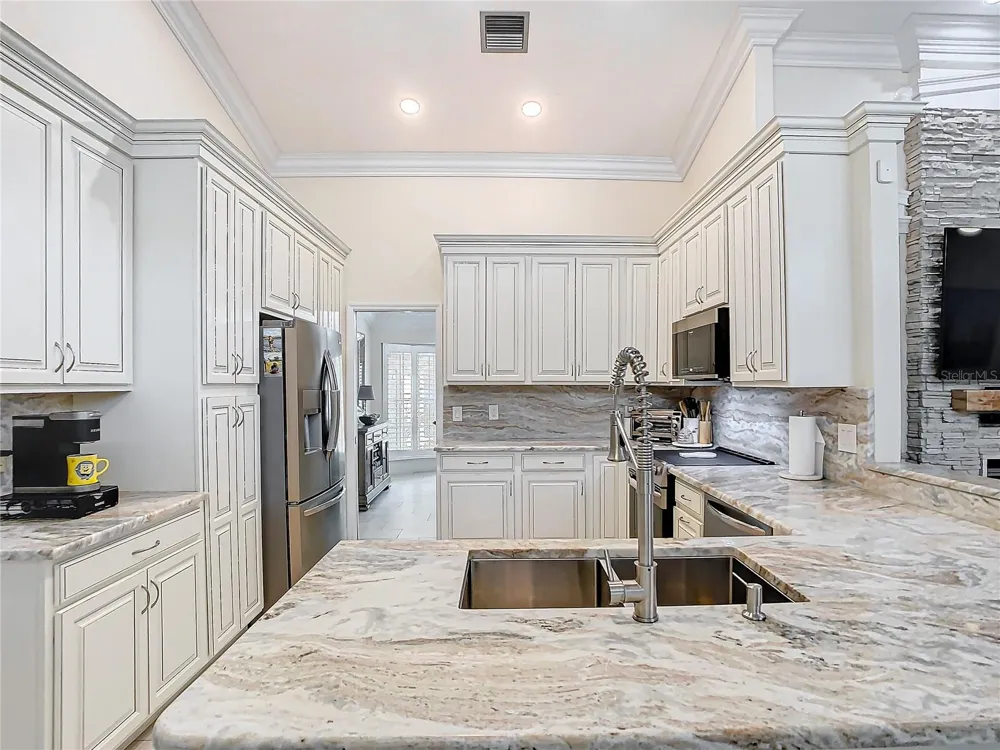 8707 FERNWICKE COURT Orlando, FL 32819