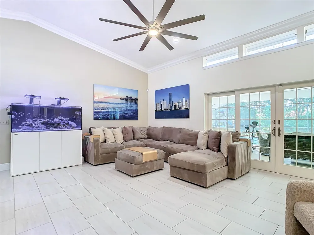 8707 FERNWICKE COURT Orlando, FL 32819