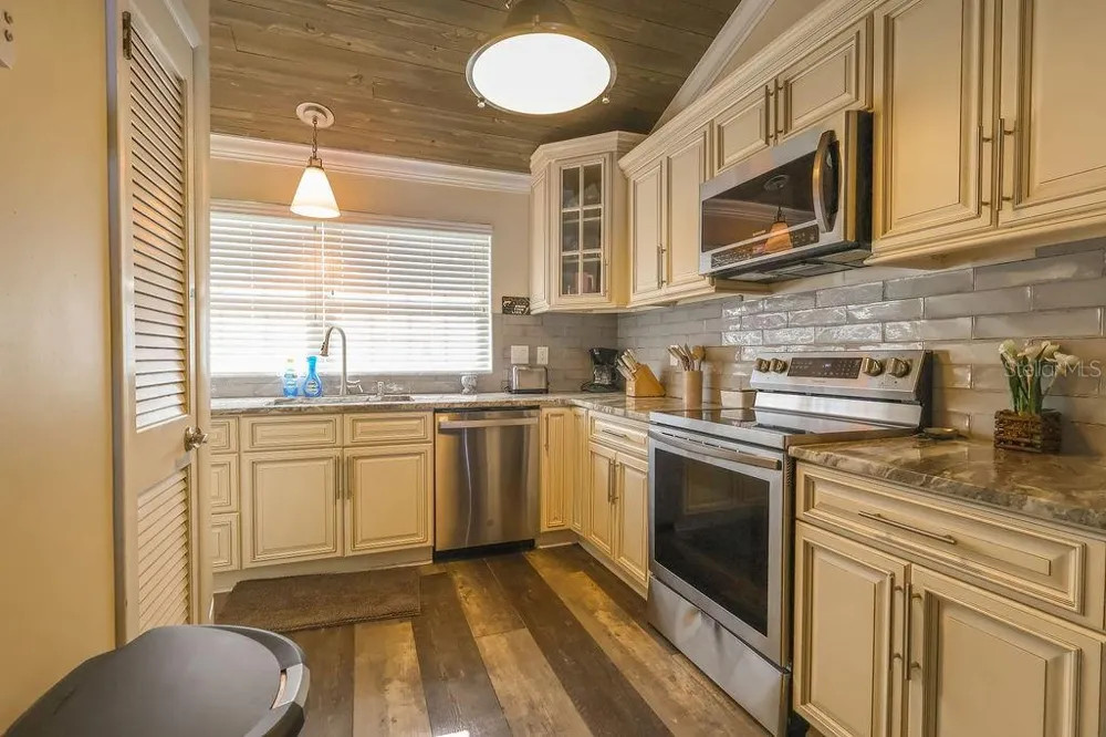11001 SE SUNSET HARBOR ROAD #B10 Summerfield, FL 34491