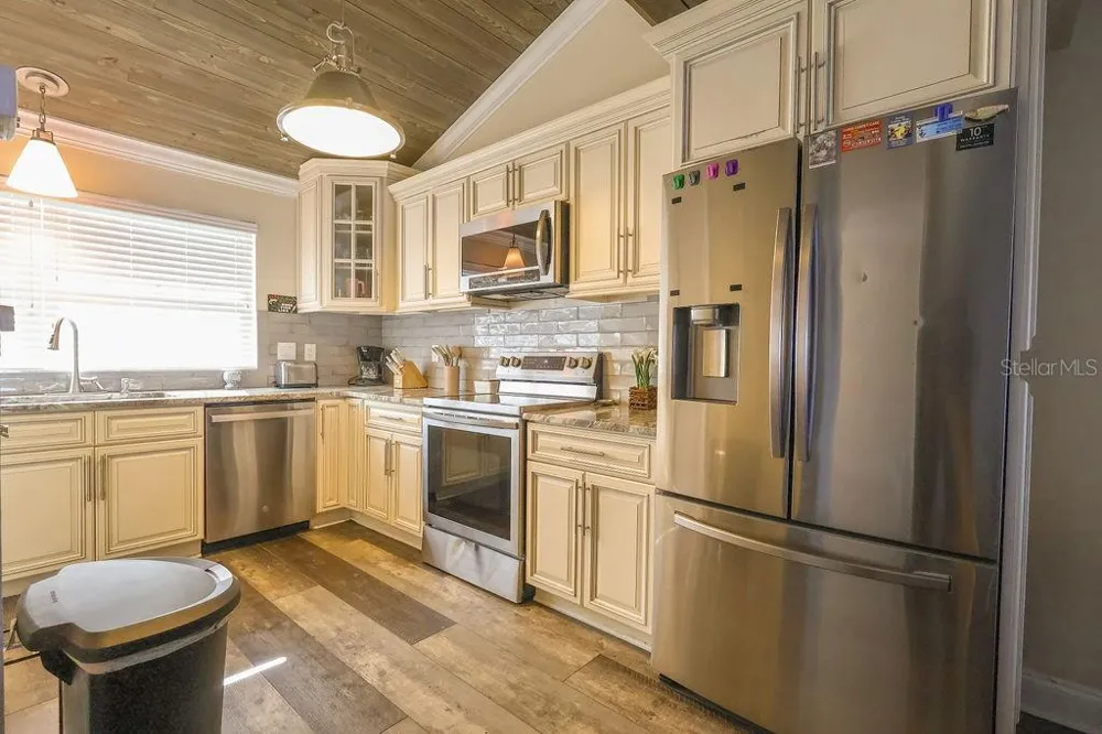 11001 SE SUNSET HARBOR ROAD #B10 Summerfield, FL 34491