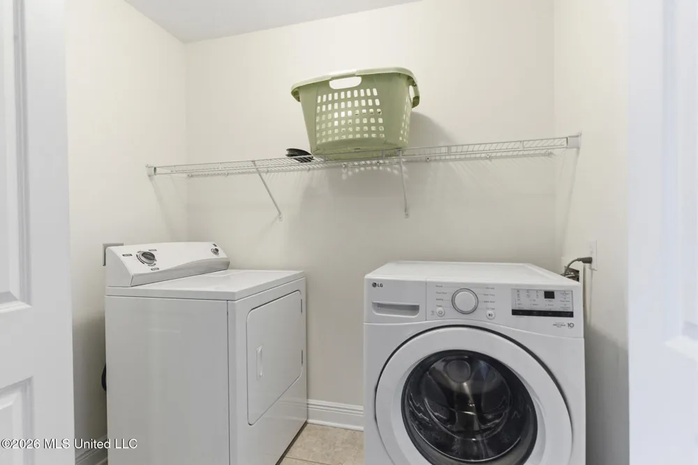 2830 Palmer Drive Gulfport, MS 39507