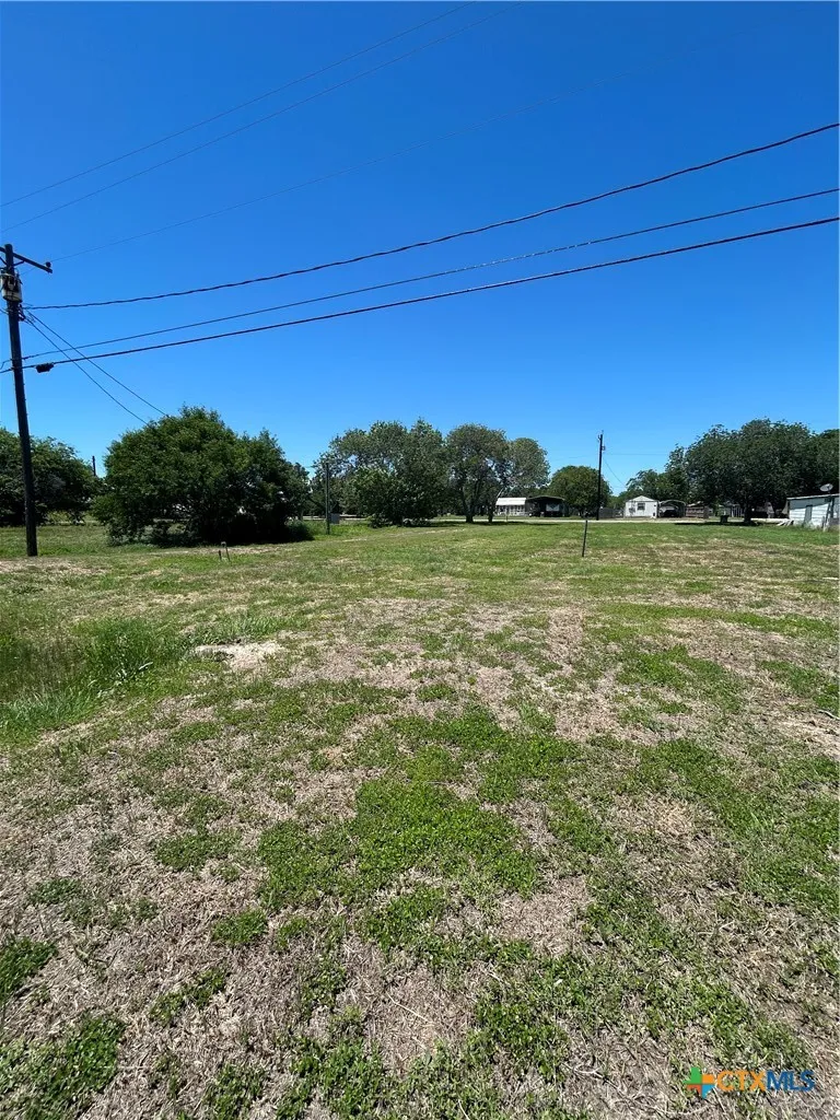 508 W Dallas Avenue Seadrift, TX 77983
