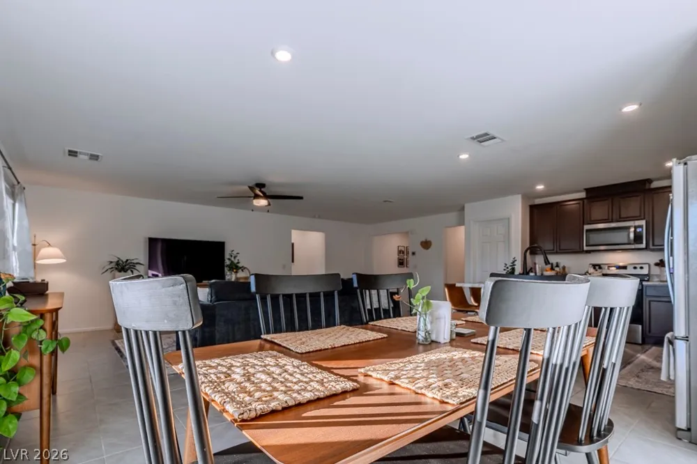 381 Bridal Veil Falls Street Indian Springs, NV 89018
