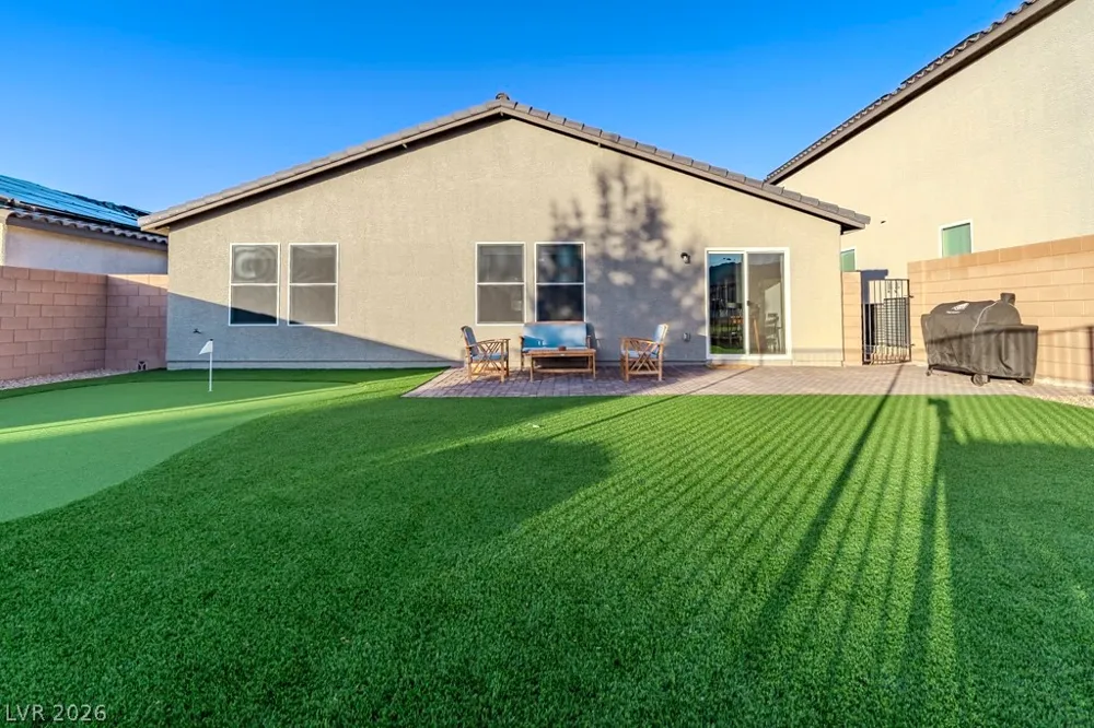 381 Bridal Veil Falls Street Indian Springs, NV 89018