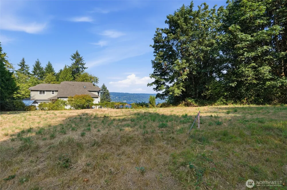 9999 Fetters Lane SE Olalla, WA 98359