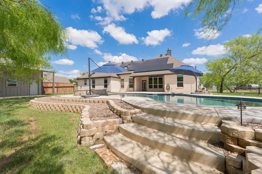 1001 Resolute Road Millsap, TX 76066